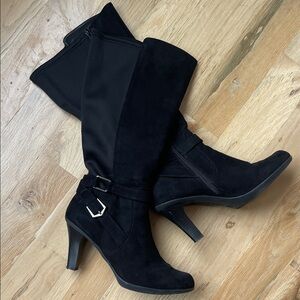 Kelly & Katie Macaw Women’s Black Knee Boots